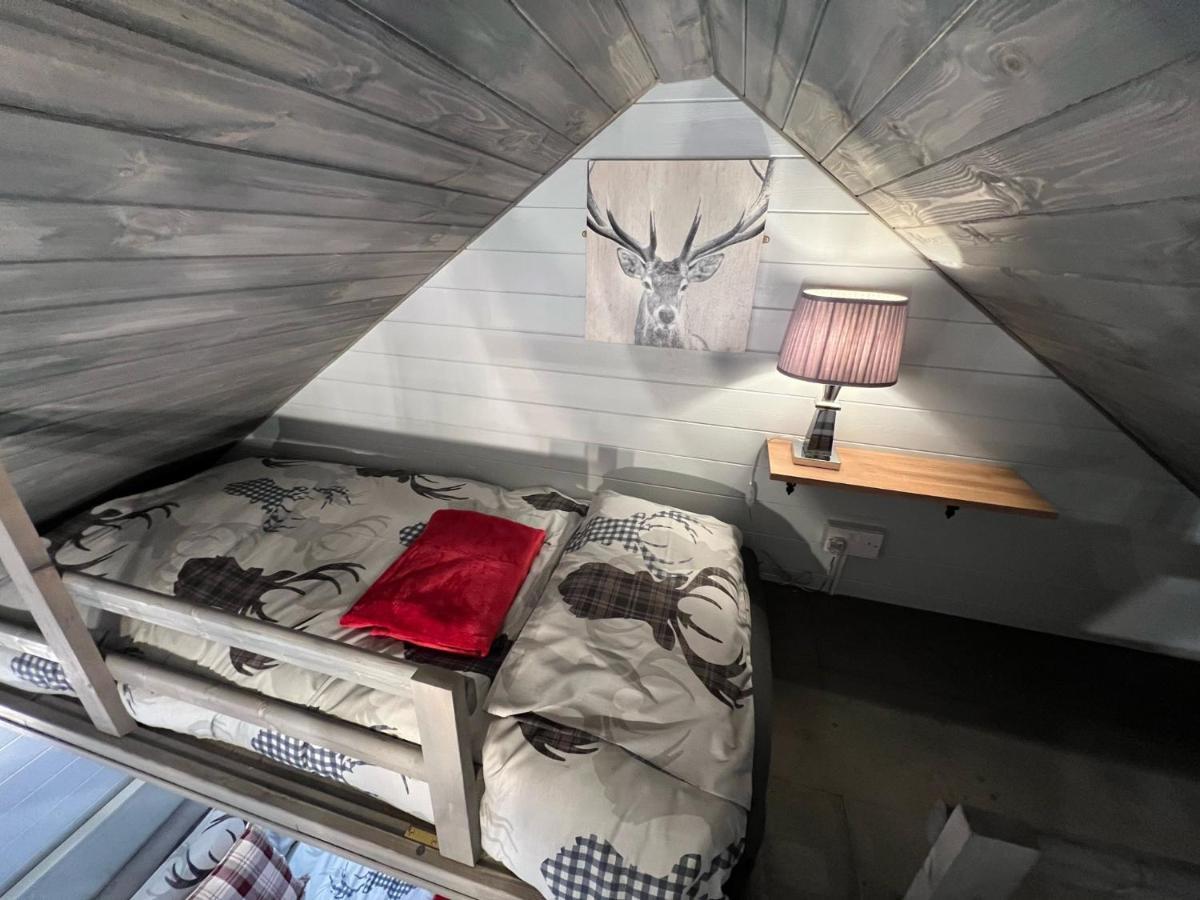 Luxury Woodland * Newport Pagnell