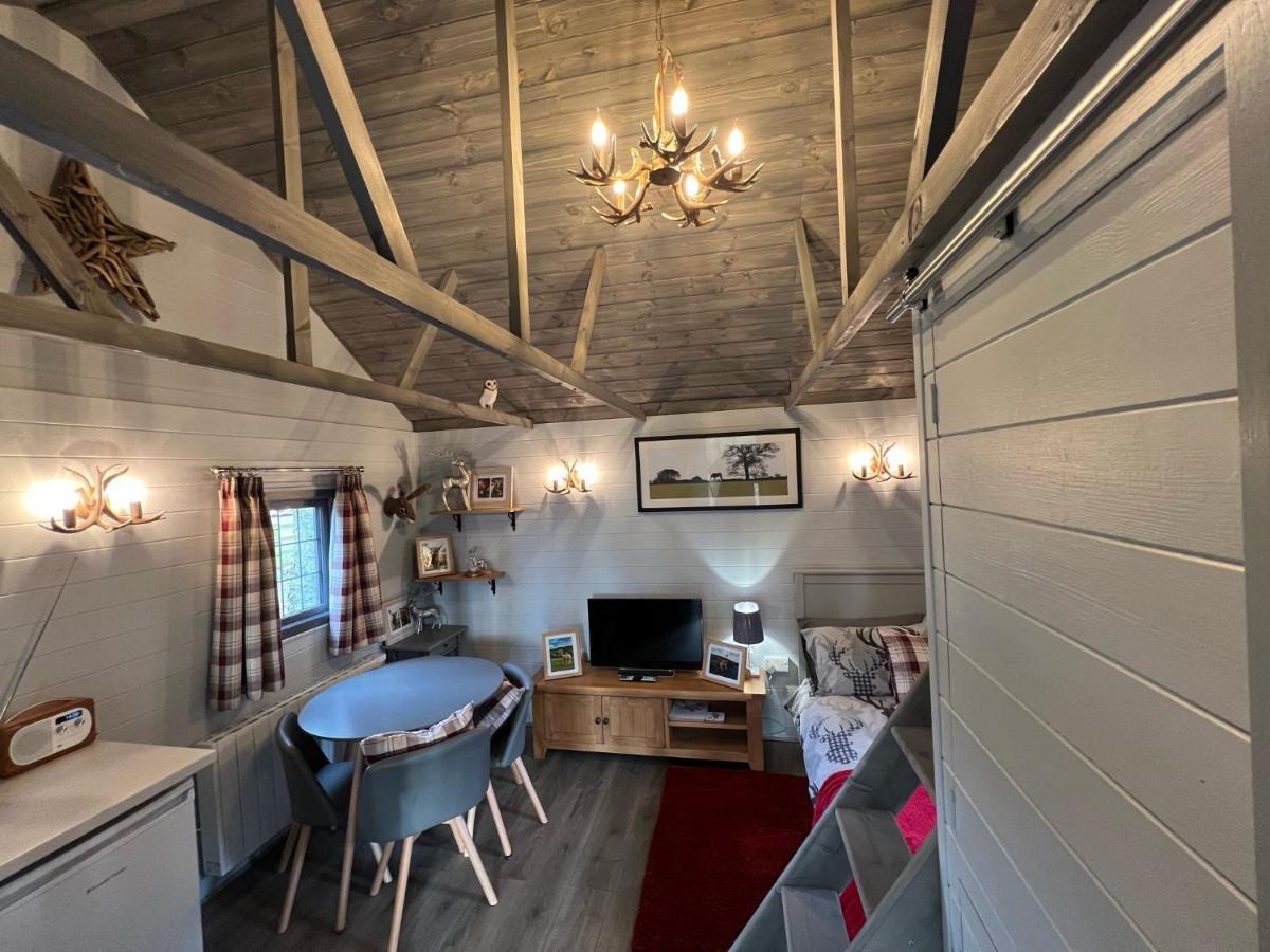 Luxury Woodland Newport Pagnell